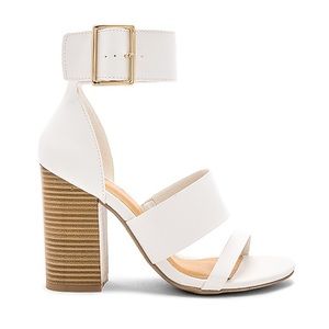 MELISSA HEEL IN WHITE